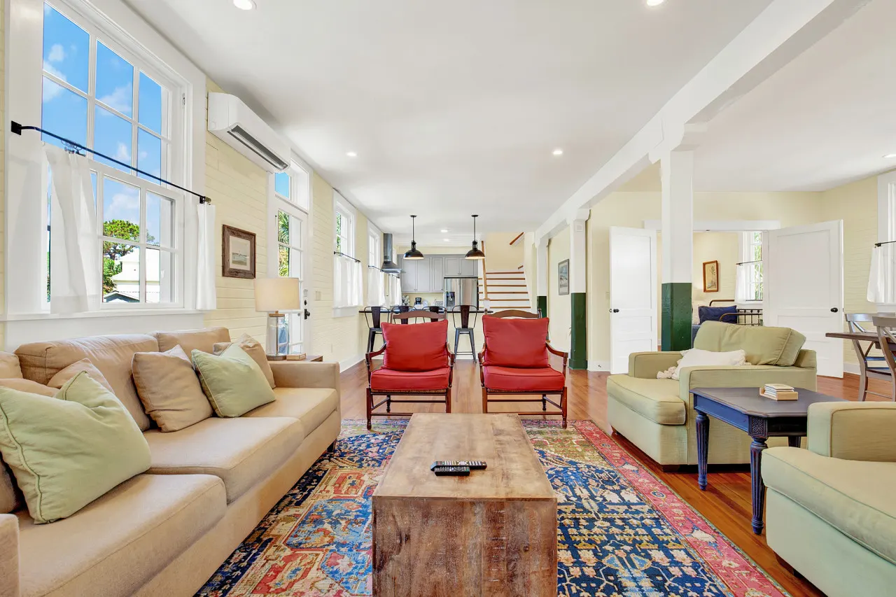 The Historic Quarters at the Commissary 3 Unit Estate — photo 5