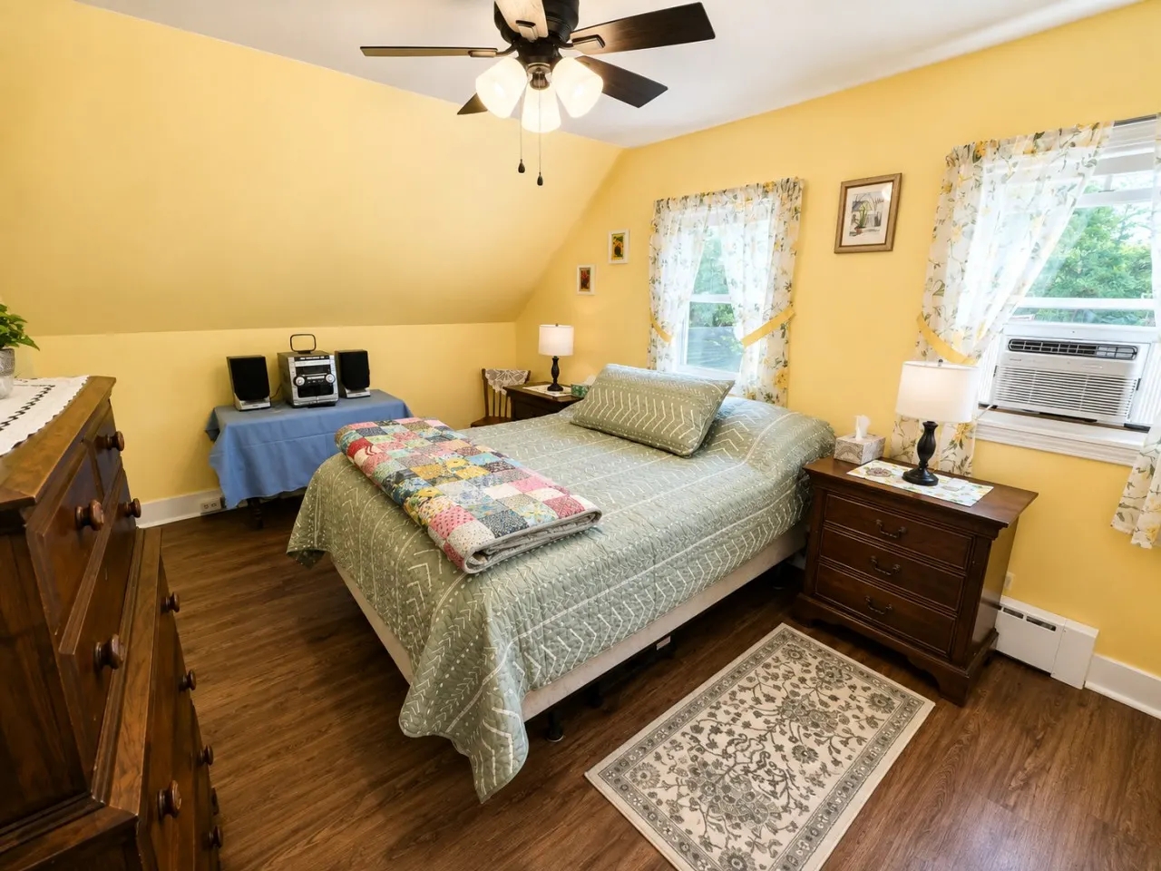 Brook Street Retreat 18