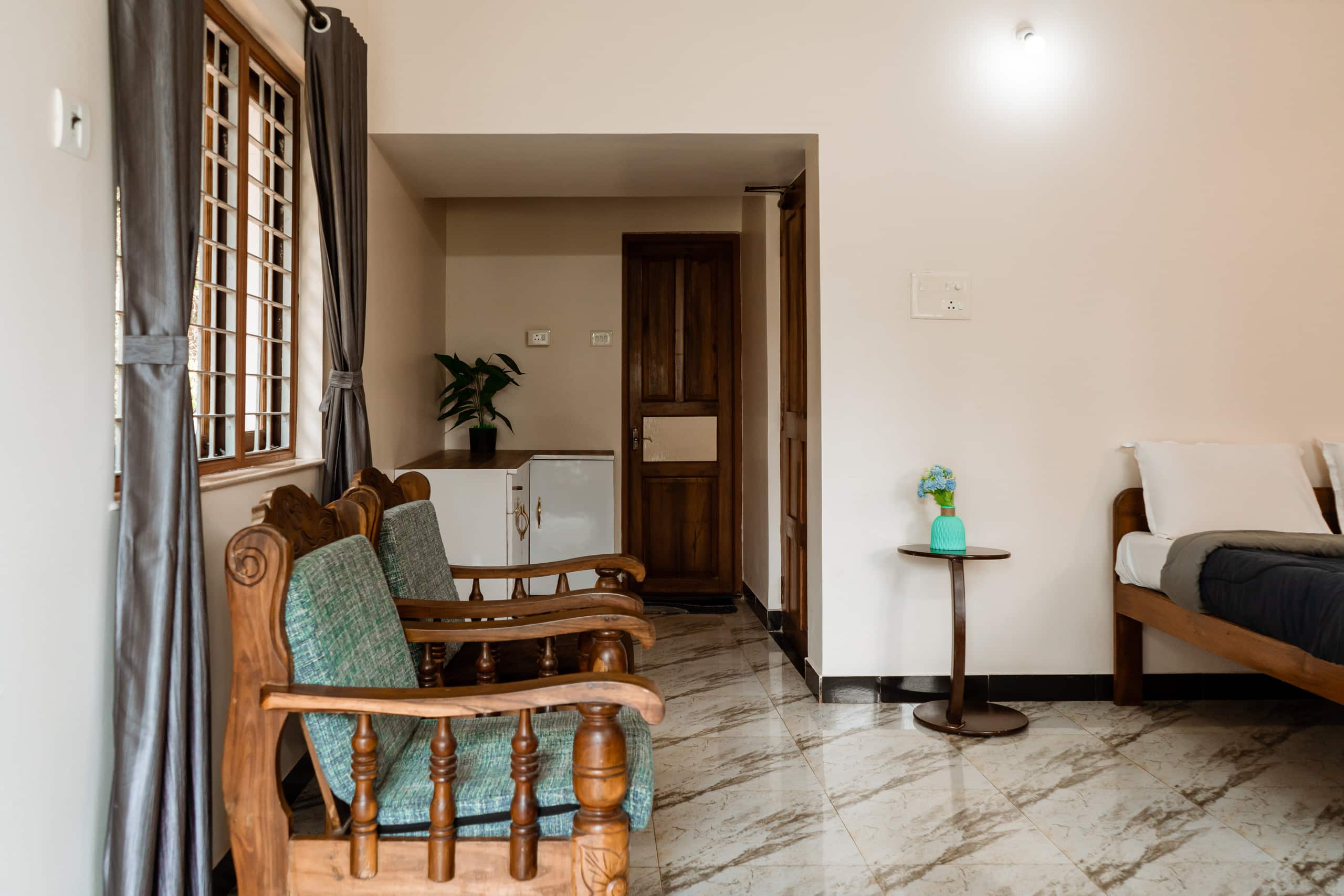 Benaulim Emerald Poolside 2BHK Haven 19