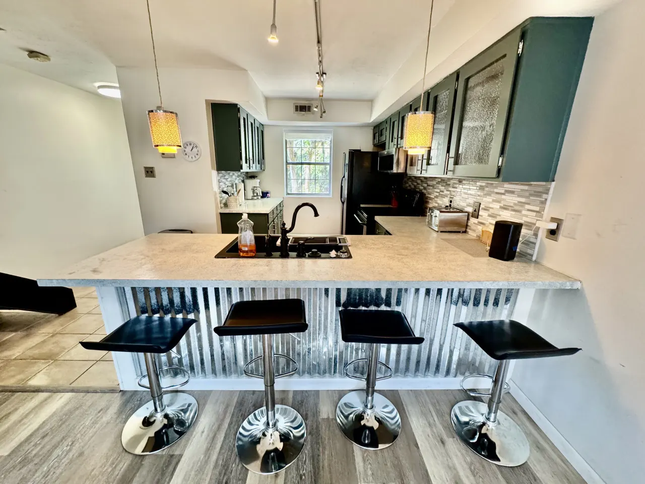 Downtown Townhouse 6
