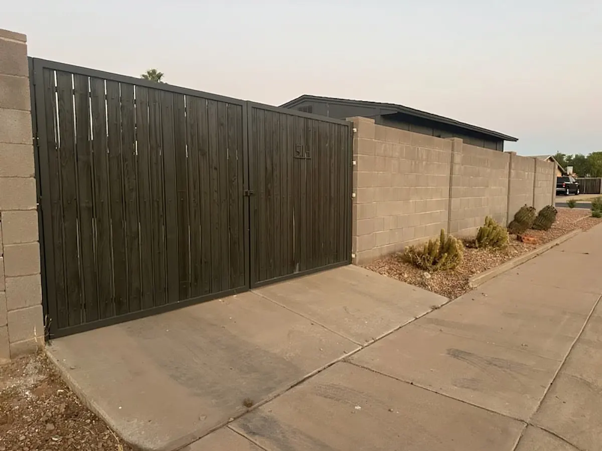 Private Bungalow Near Downtown Chandler Workspace Available! 14