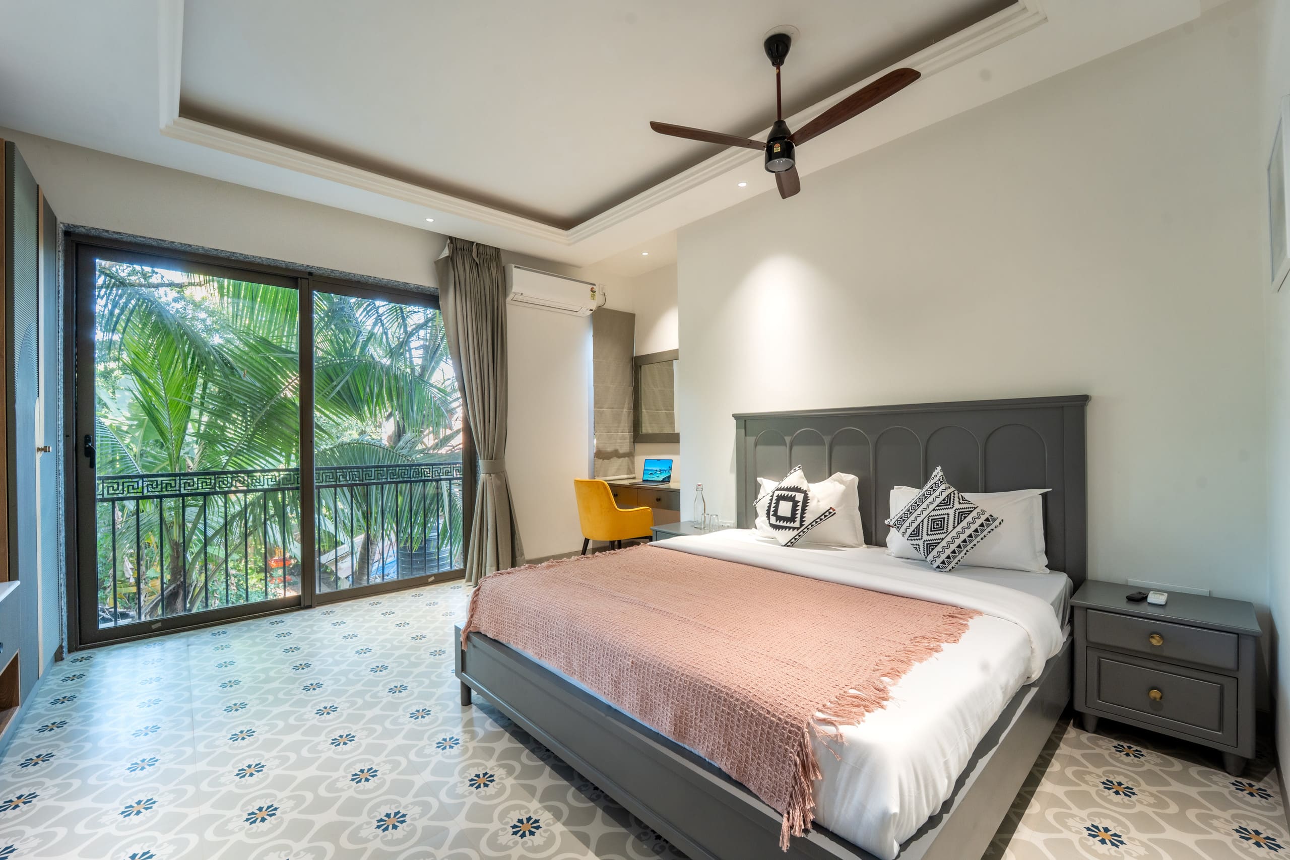 Brand New Luxury 4BHK Villa-Pvt Pool-Lift-Candolim 27