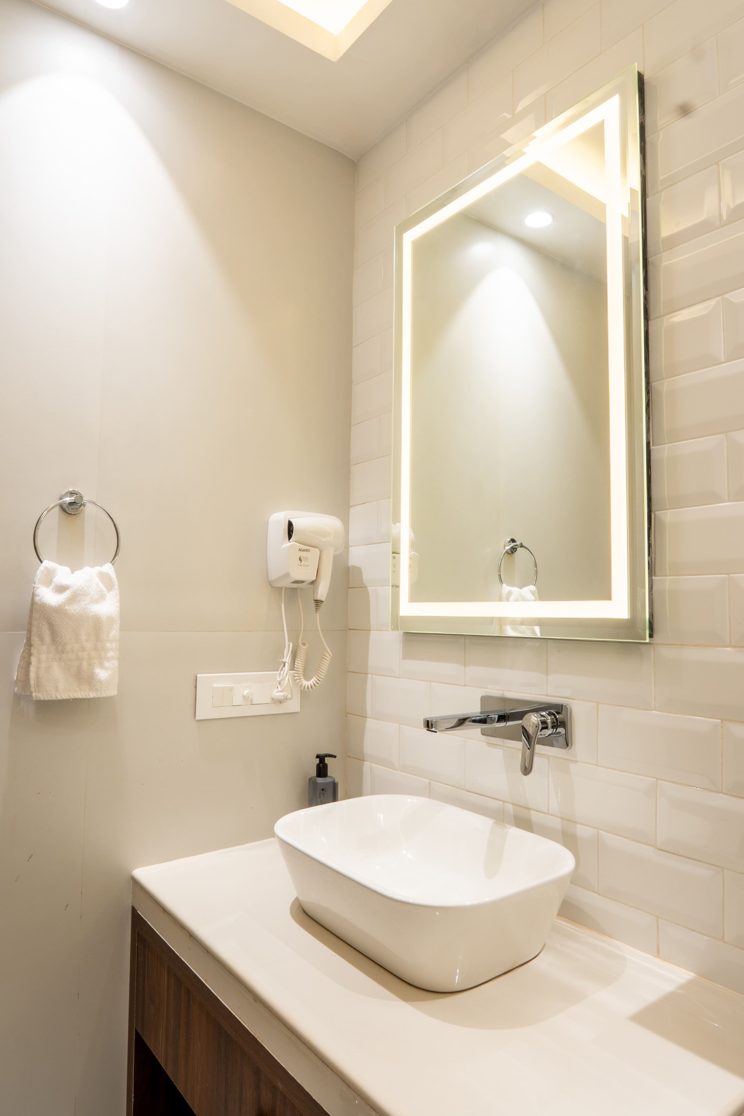 Brand New Luxury 4BHK Villa-Pvt Pool-Lift-Candolim 40