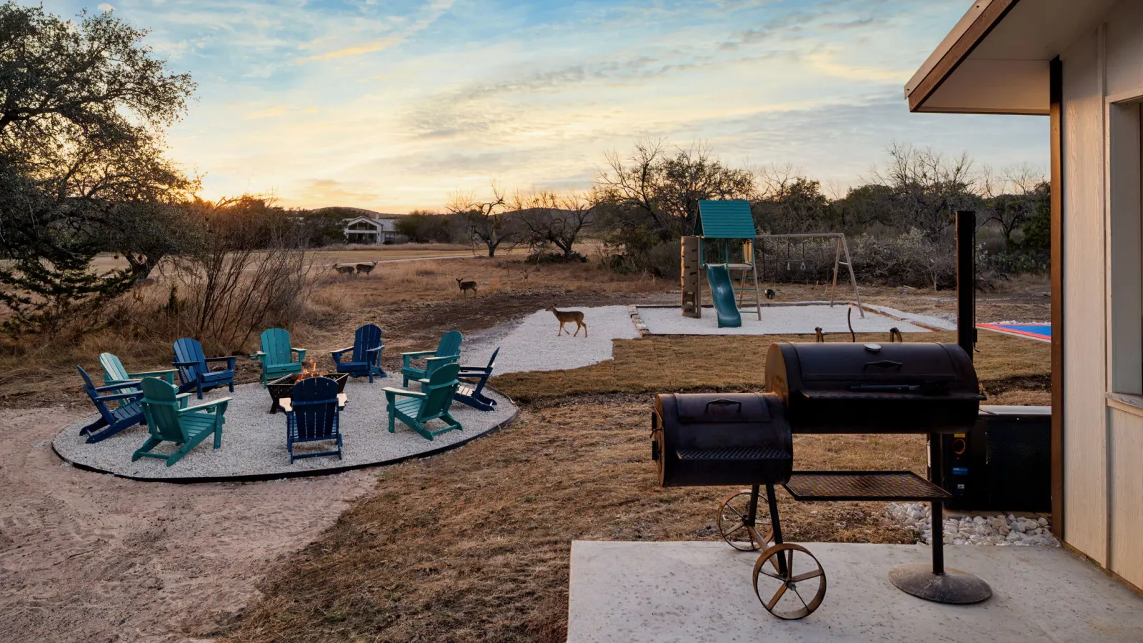 The BIG Tex - Amenity Packed - 2 mi to Frio River! — photo 3