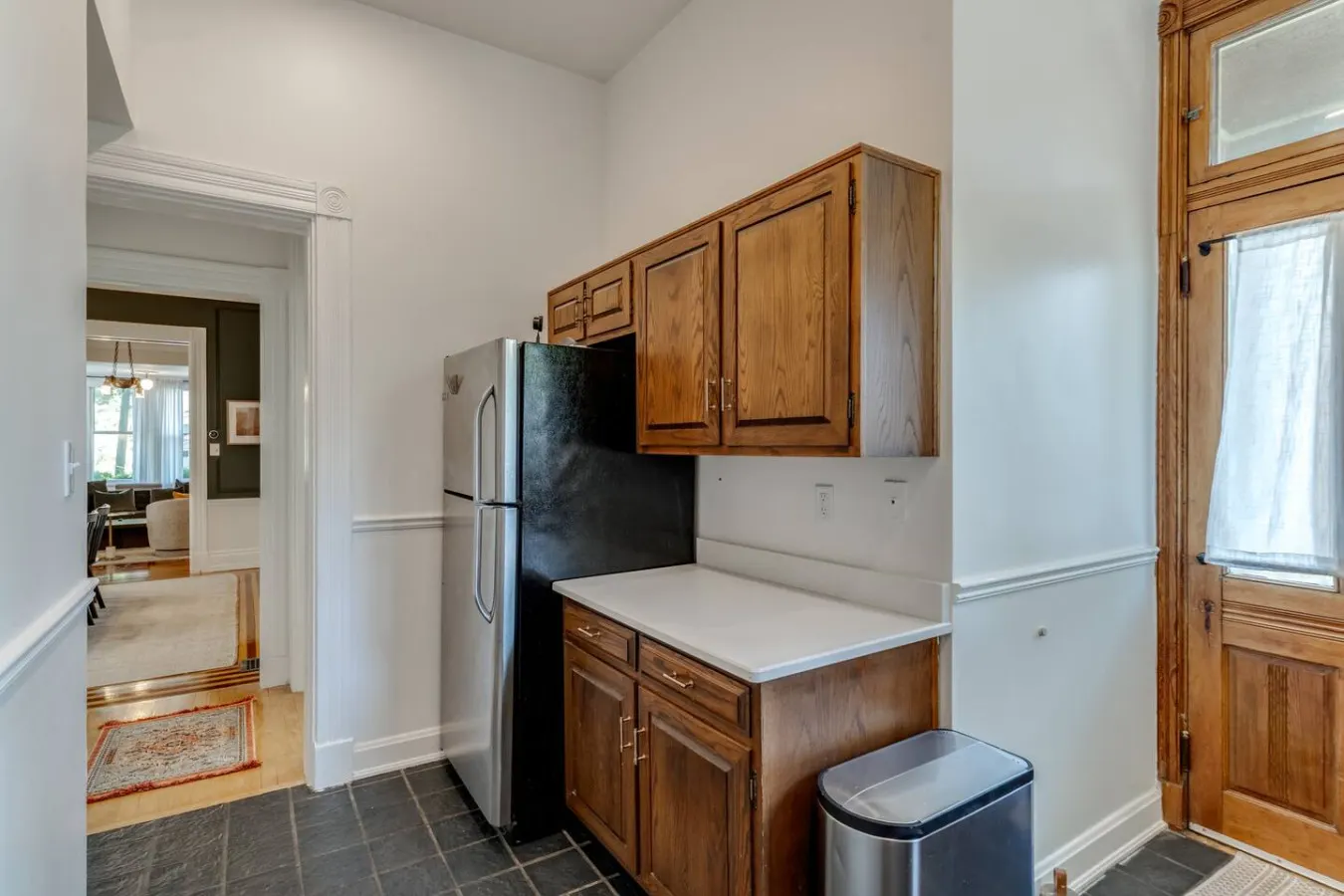 Clifton 1 Bed Renovated Historic Home by Zoo, UC 17