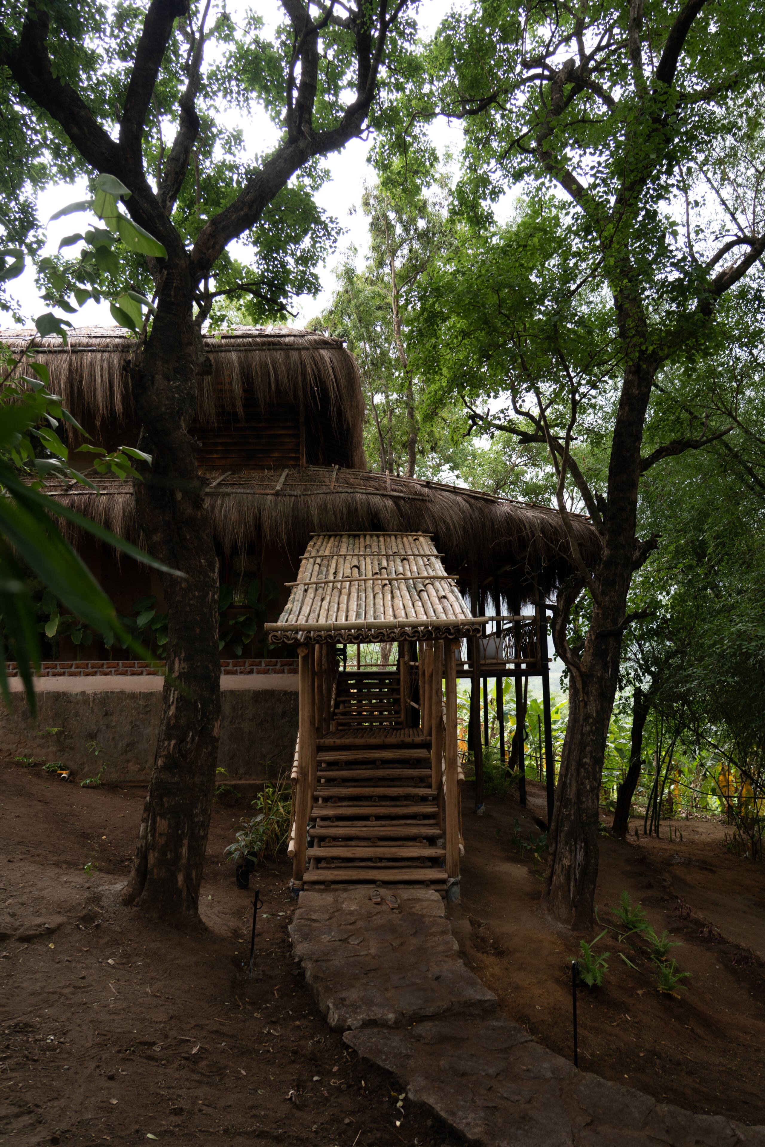 Jalakam by The Mudhouse Marayoor 9