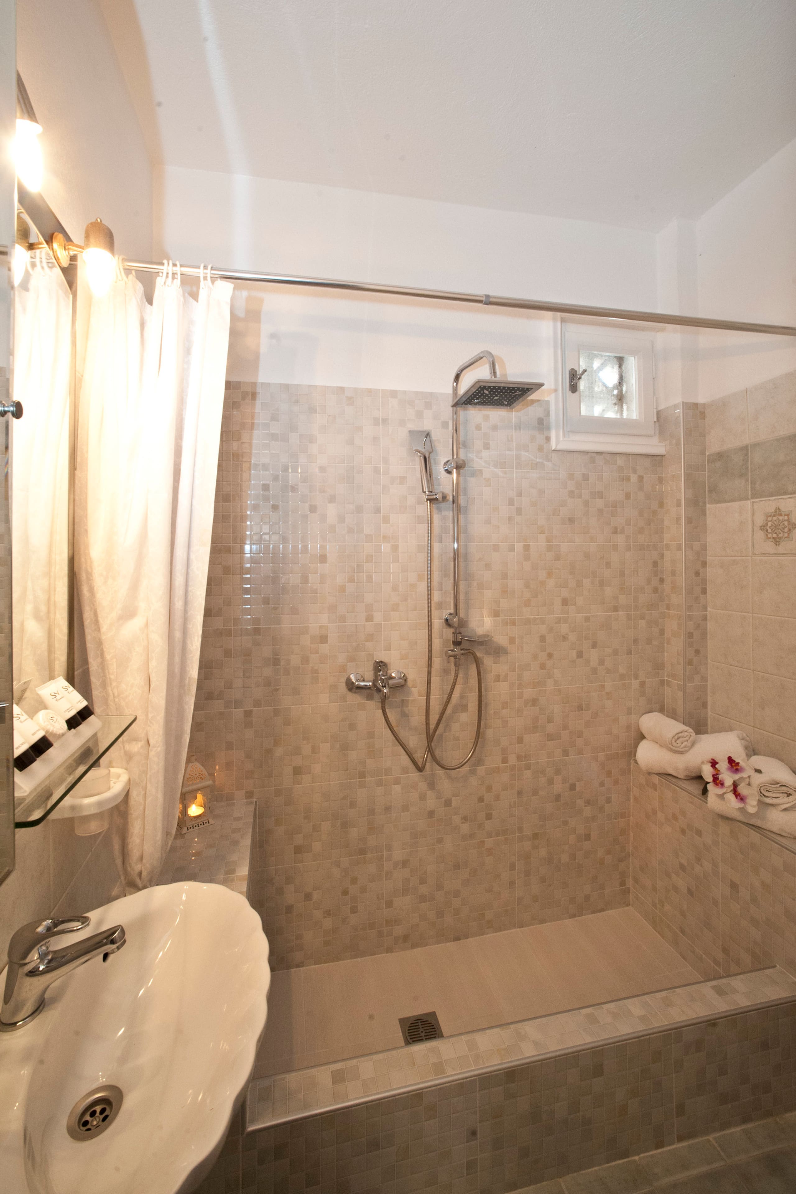 Filoxenia Apartments (40sqm, Ornos beach Mykonos) 15