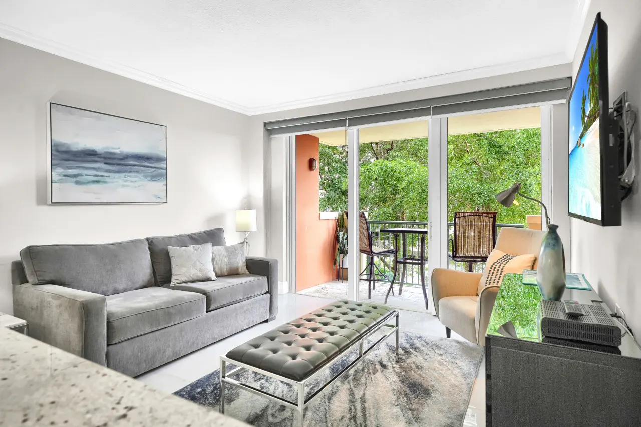SF Palm Oasis Full Kitchen Free Parking 10