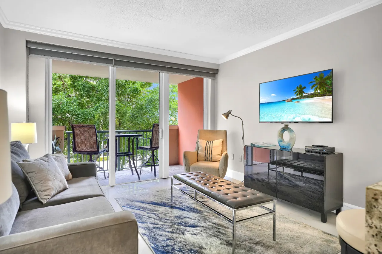 SF Palm Oasis Full Kitchen Free Parking 4