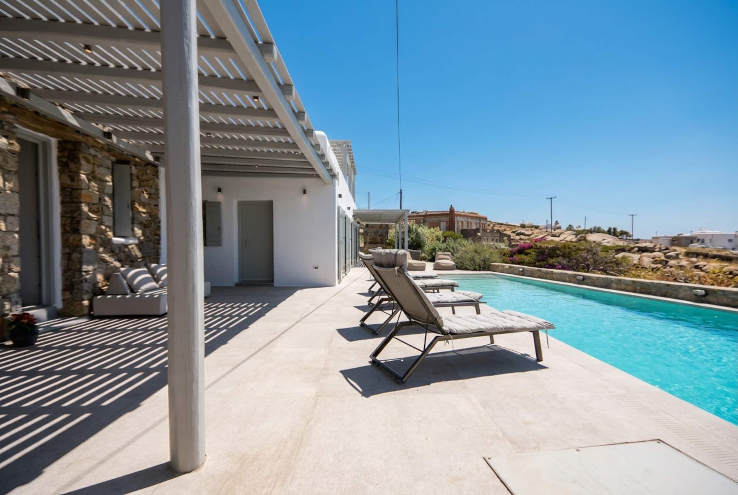 Phos Chora Villa | Mykonos Town 11