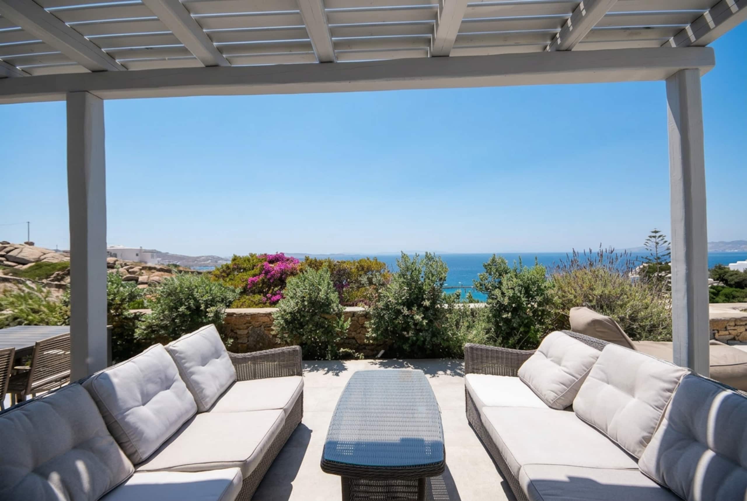 Phos Chora Villa | Mykonos Town 14
