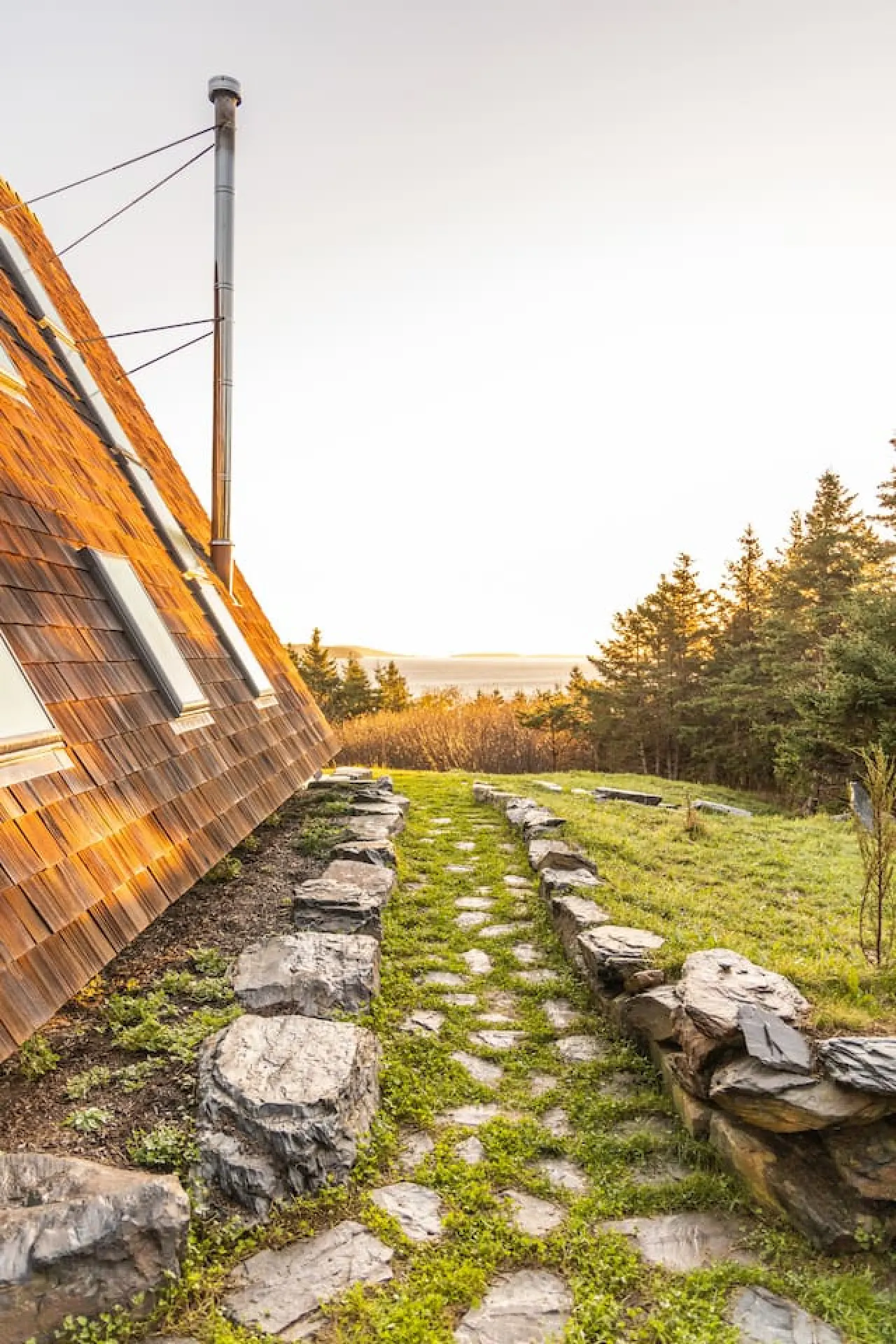Shackup A-frame— Private Hot Tub & Beach Access 12