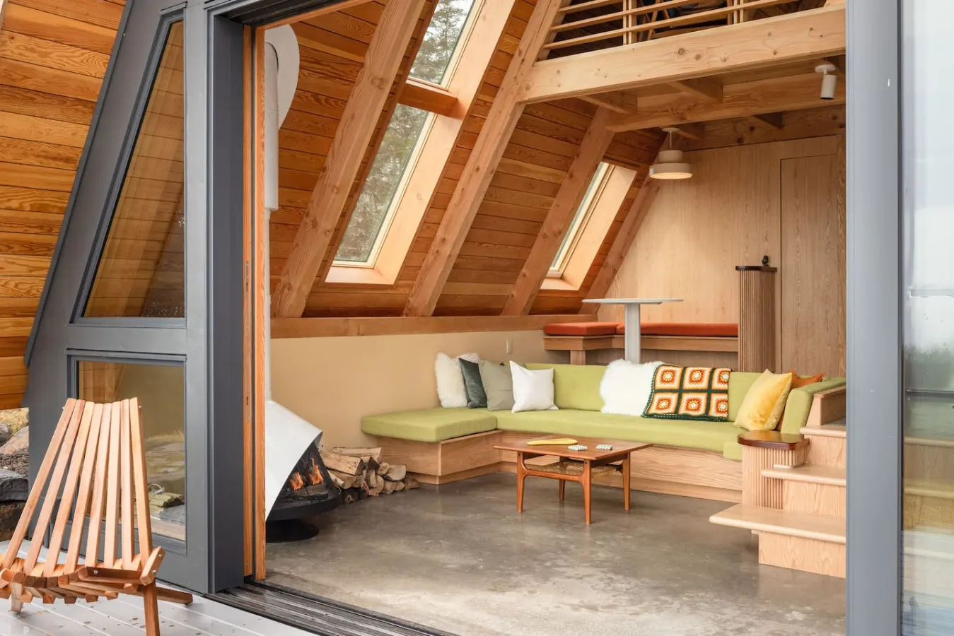 Shackup A-frame— Private Hot Tub & Beach Access 14