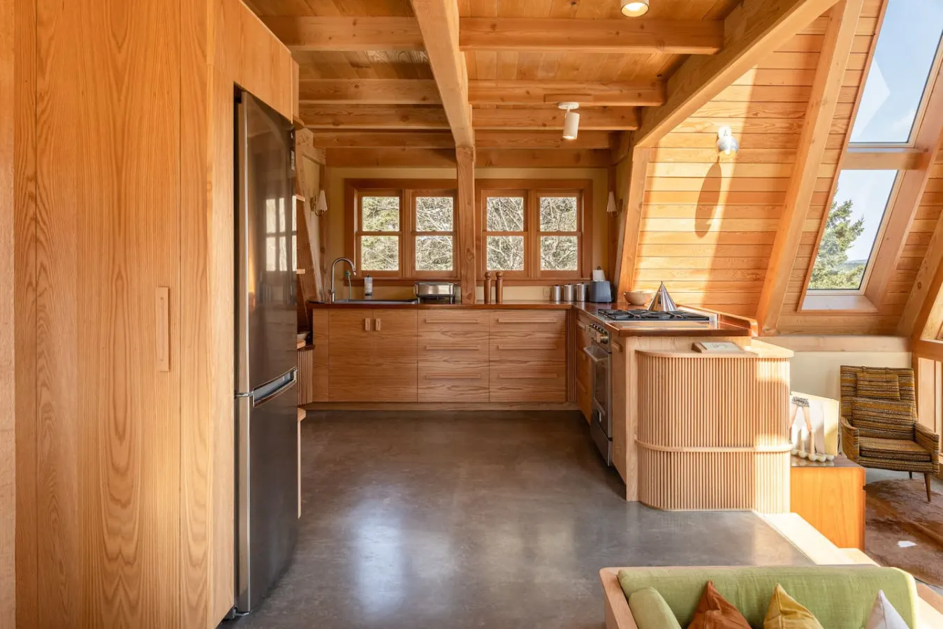 Shackup A-frame— Private Hot Tub & Beach Access 17