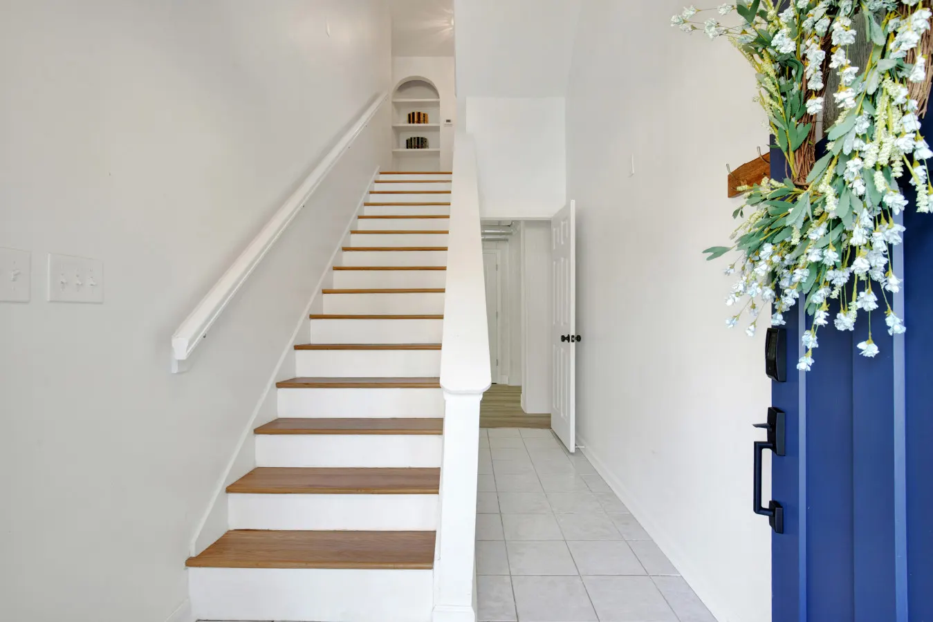 Summer House: 3 BDR Luxury Family Beach House w Pool 16