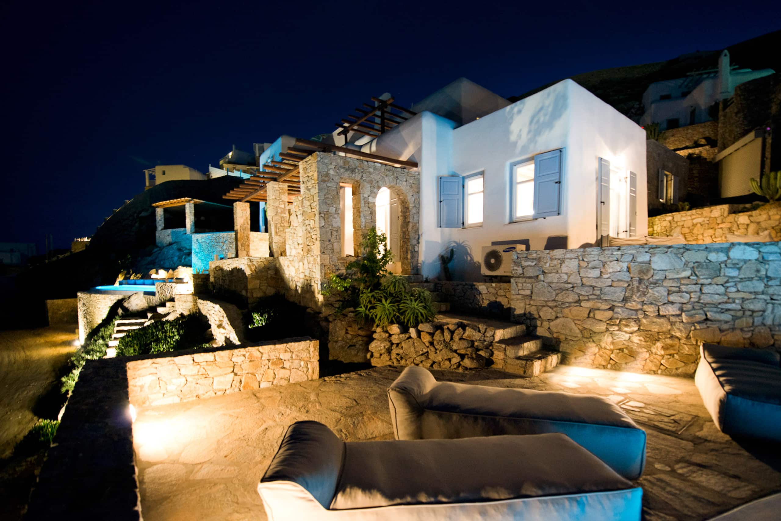 Private Heated Pool • Chef Service • Ammonite 22