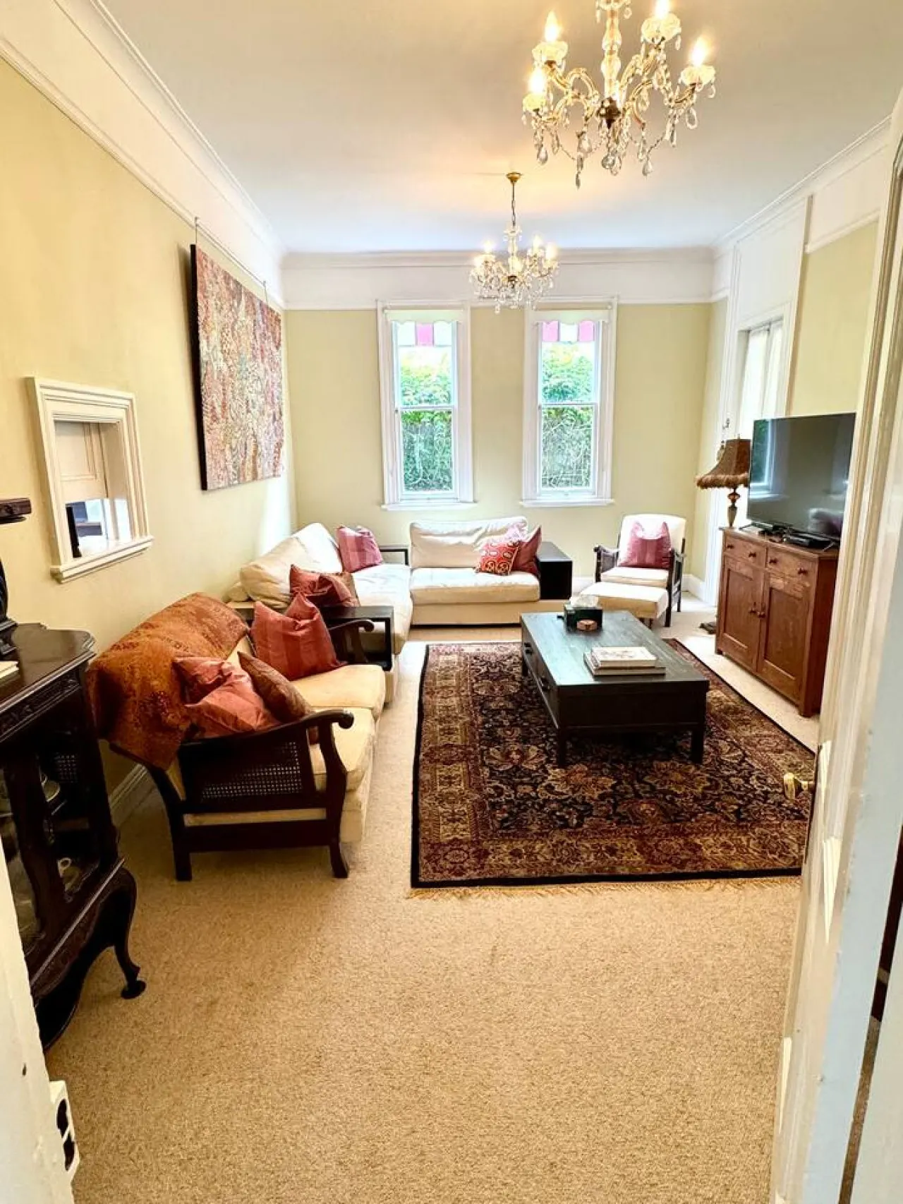 Idlehour - central, cosy classic mountain cottage 3