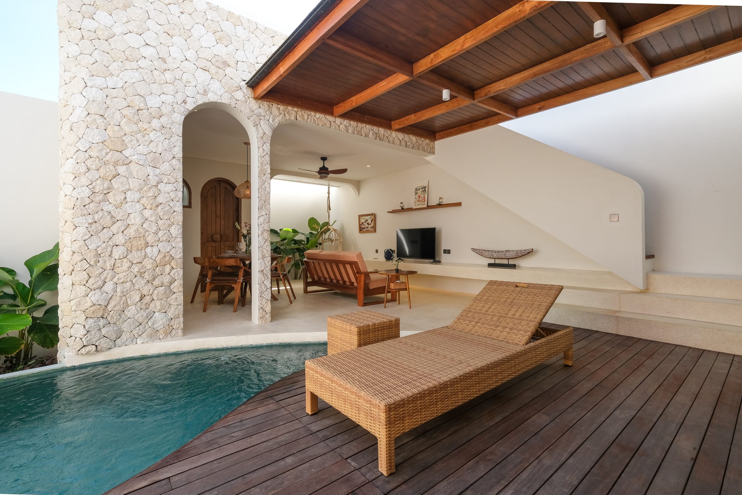 A Modern Mediterranean Haven with Rooftop Views 27
