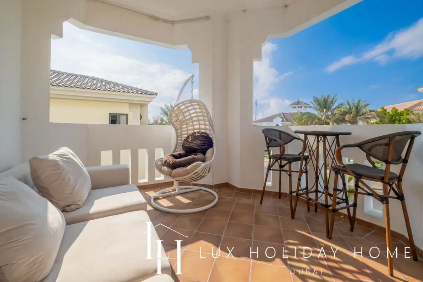 LUX The Custom Palm Island Mansion 4 11