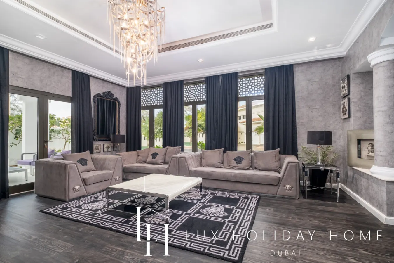 LUX The Custom Palm Island Mansion 4 7