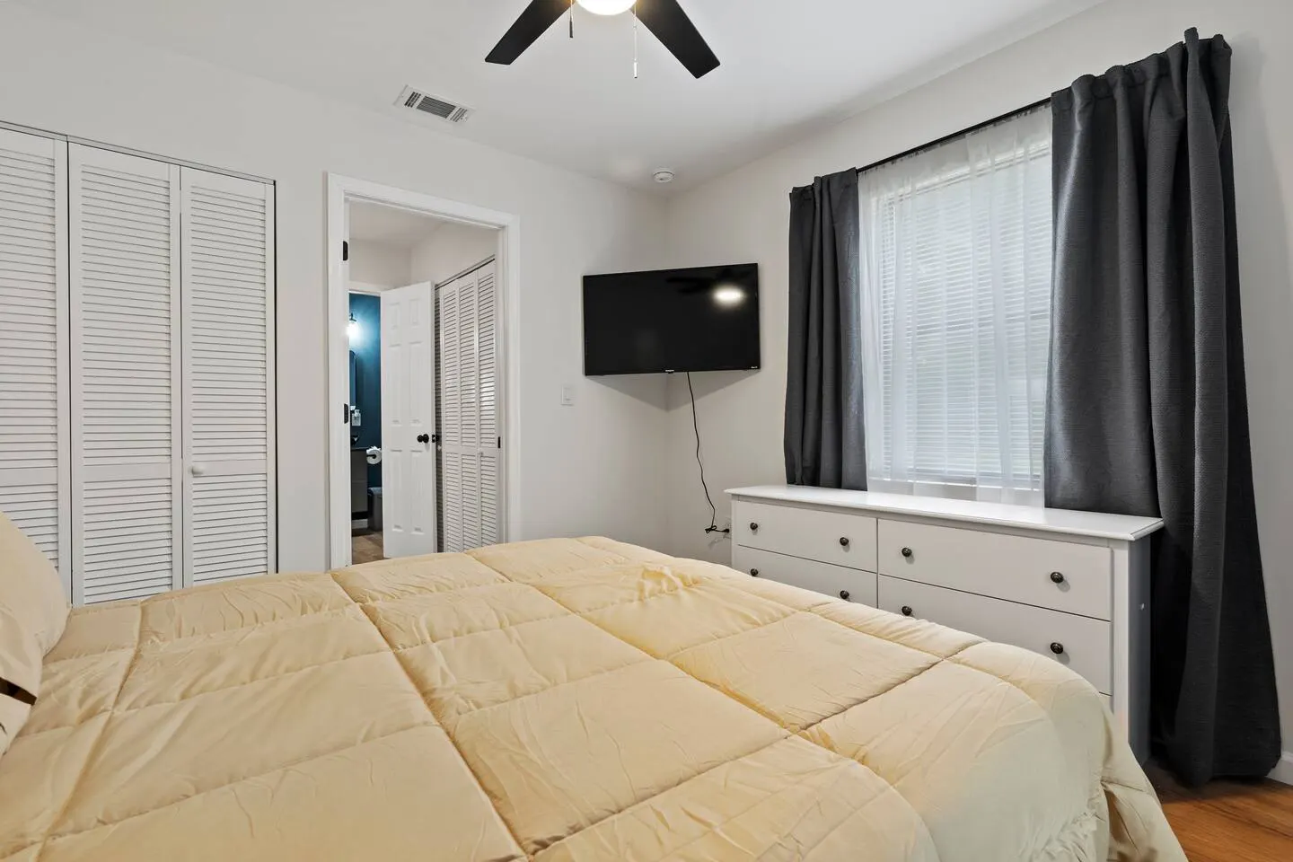 Gainesville remodeled home-4 miles from UF campus! 10
