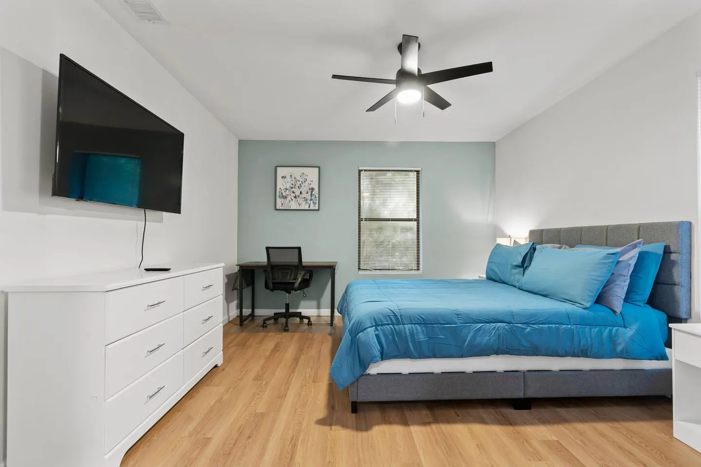 Gainesville remodeled home-4 miles from UF campus! 6