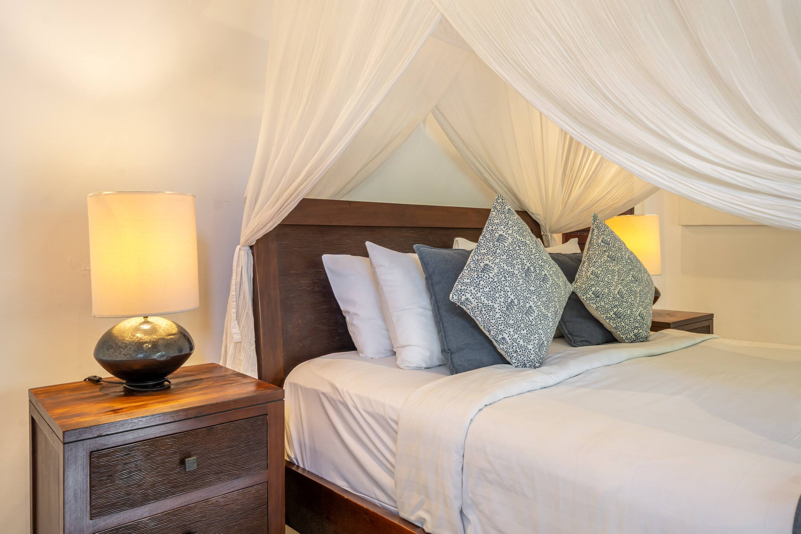 Villa Cemara: spacious 4BR retreat Seminyak 23