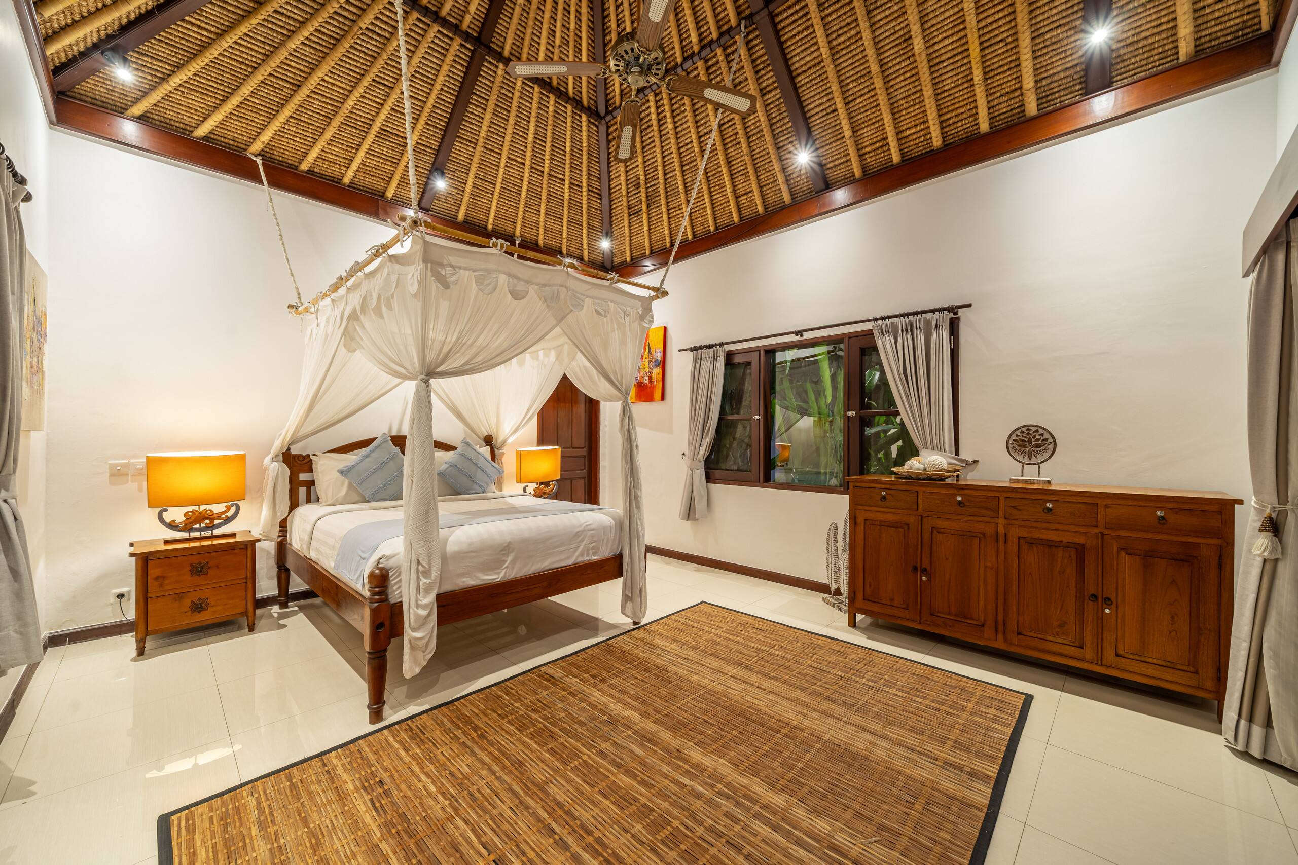 Villa Cemara: spacious 4BR retreat Seminyak 22