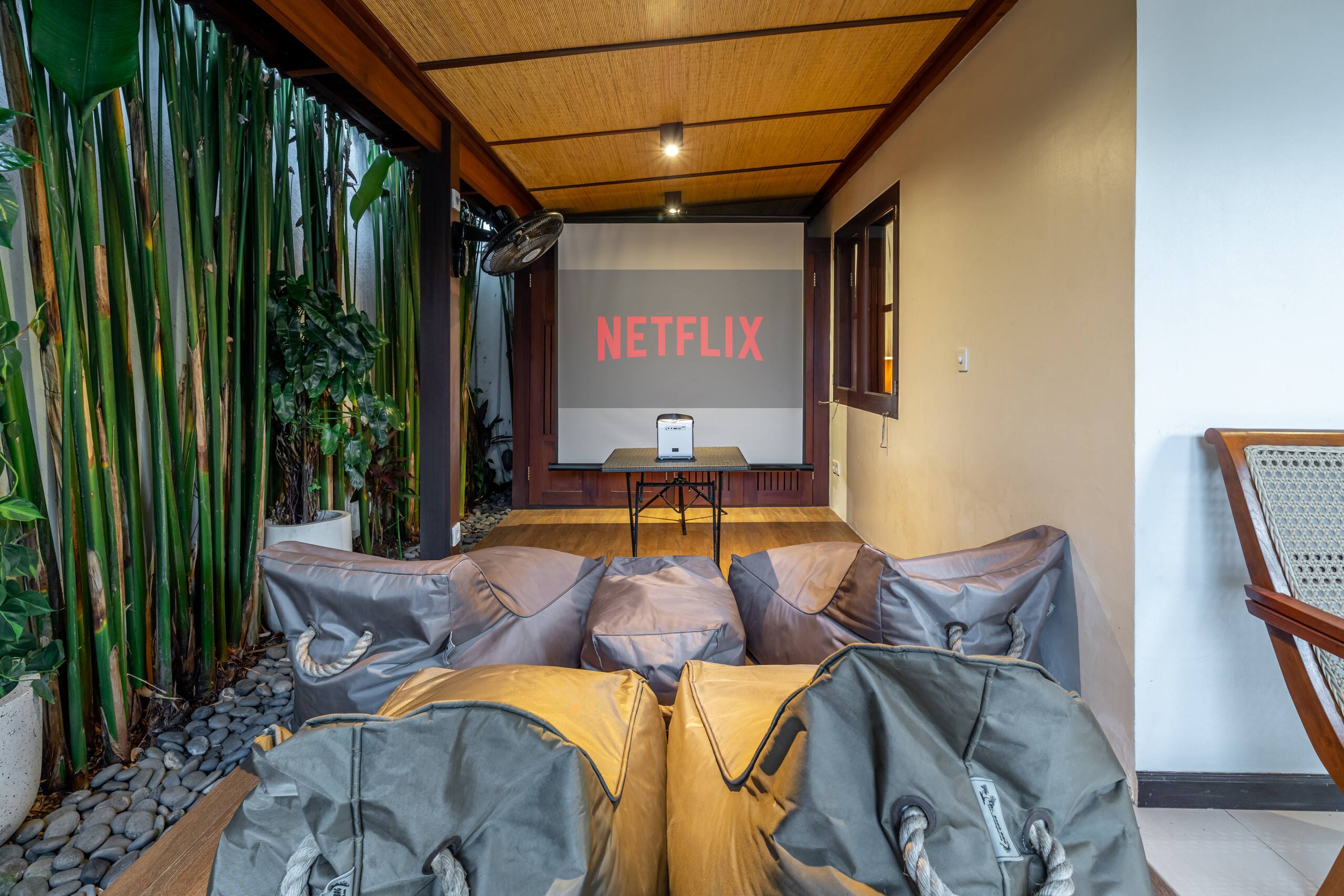 Villa Cemara: spacious 4BR retreat Seminyak — photo 5