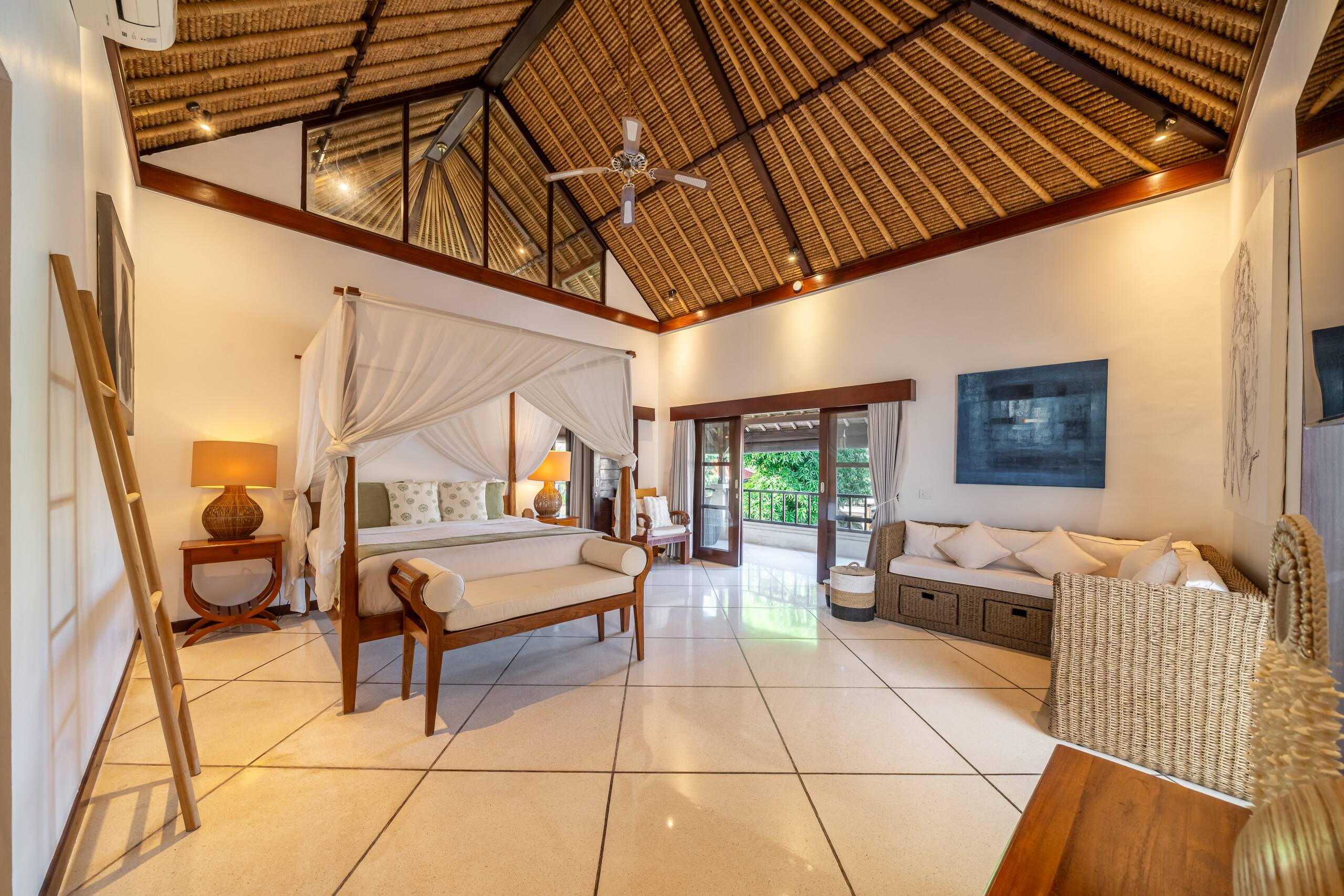 Villa Cemara: spacious 4BR retreat Seminyak — photo 3