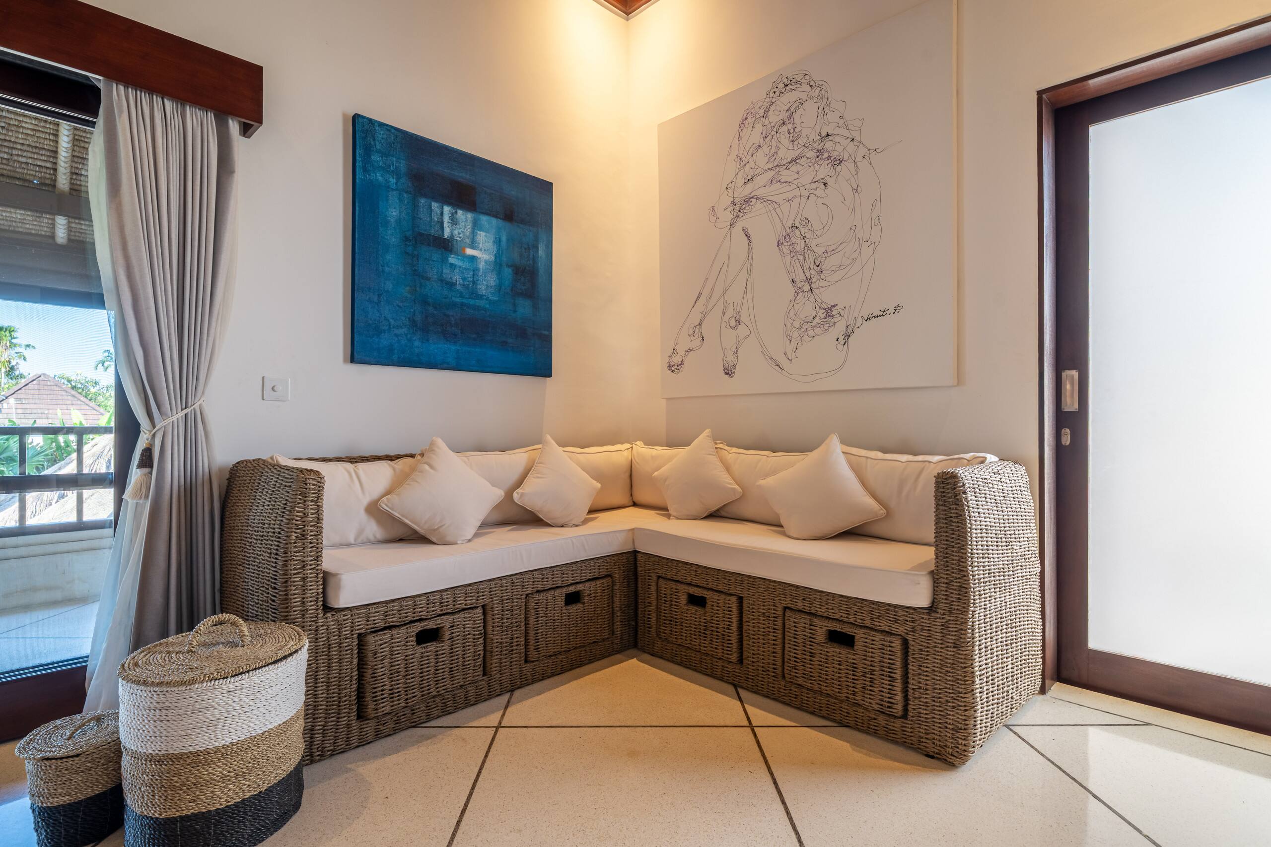 Villa Cemara: spacious 4BR retreat Seminyak 18