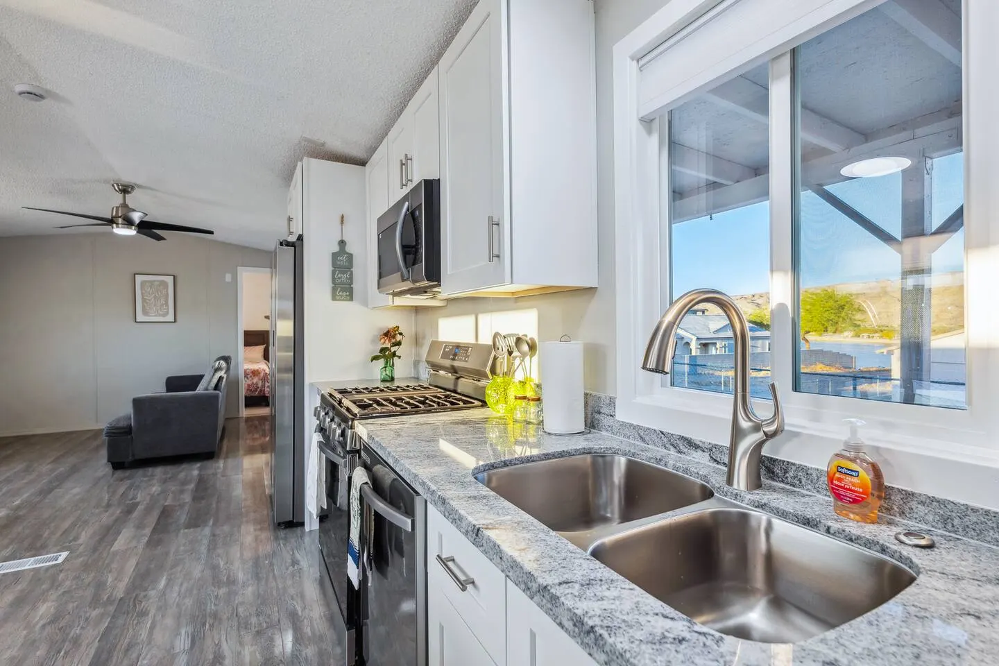 Riverbend Villa 2bd 2ba River Access Games 16