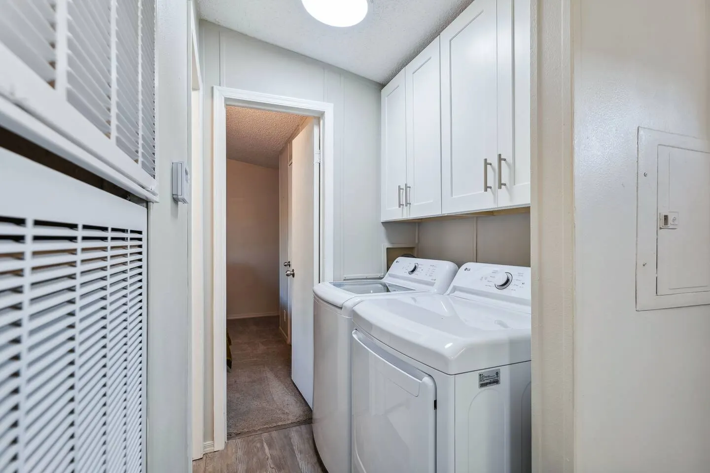Riverbend Villa 2bd 2ba River Access Games 17
