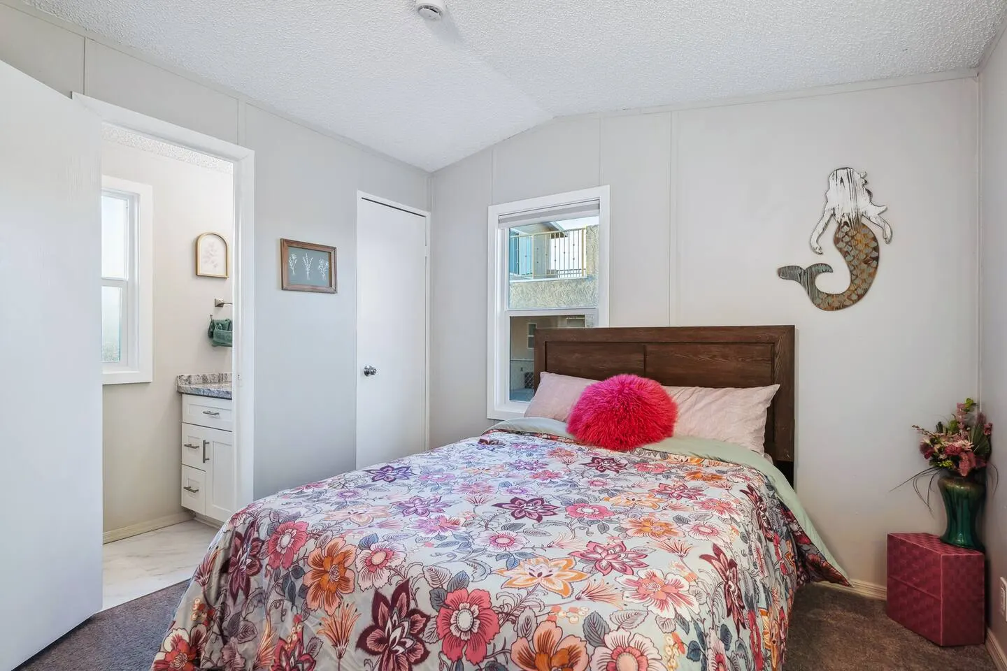 Riverbend Villa 2bd 2ba River Access Games 5