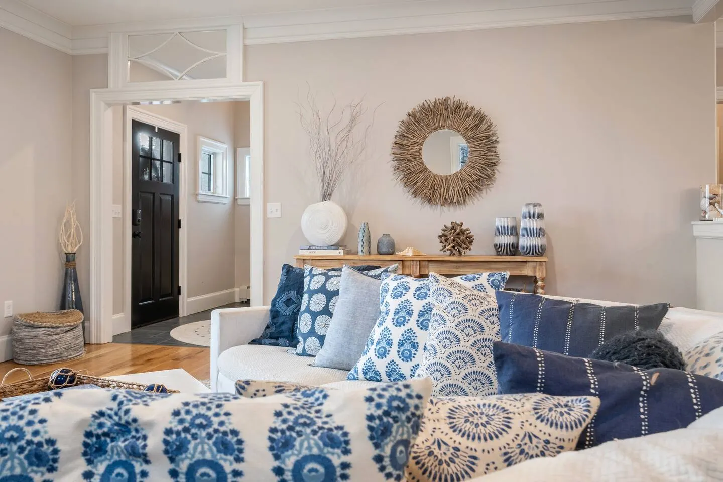 Captain's Quarters 5MinsToDockSquare Sleeps14 13