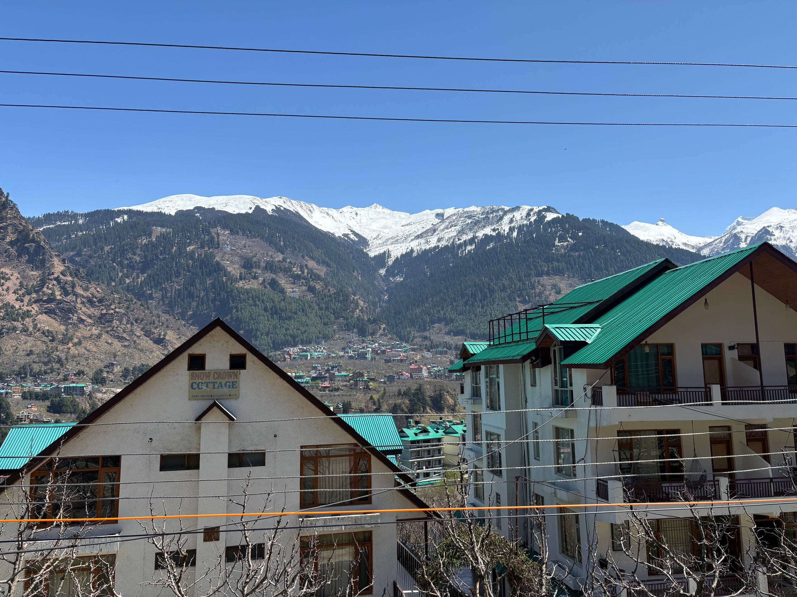 3 Rooms (Himalayan Tradition) 7