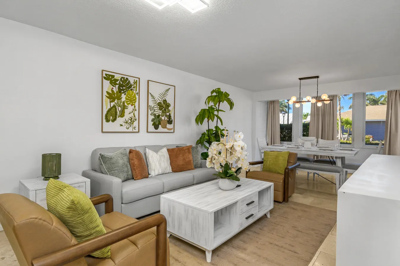 Oasis of Naples – Beach & Downtown Haven 1
