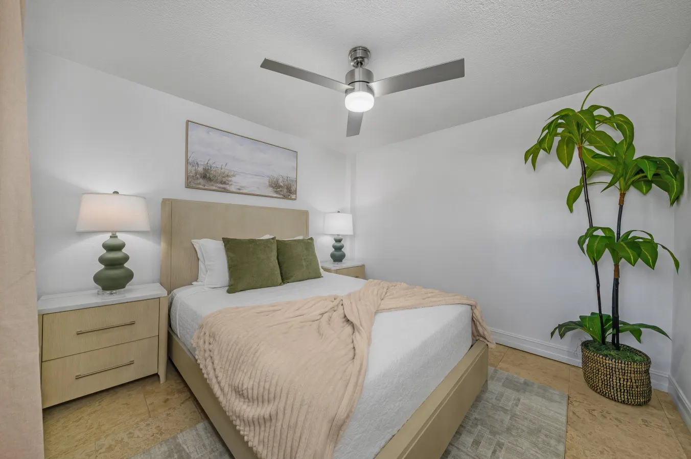 Oasis of Naples – Beach & Downtown Haven 9
