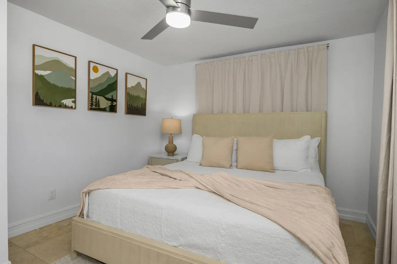 Oasis of Naples – Beach & Downtown Haven 4