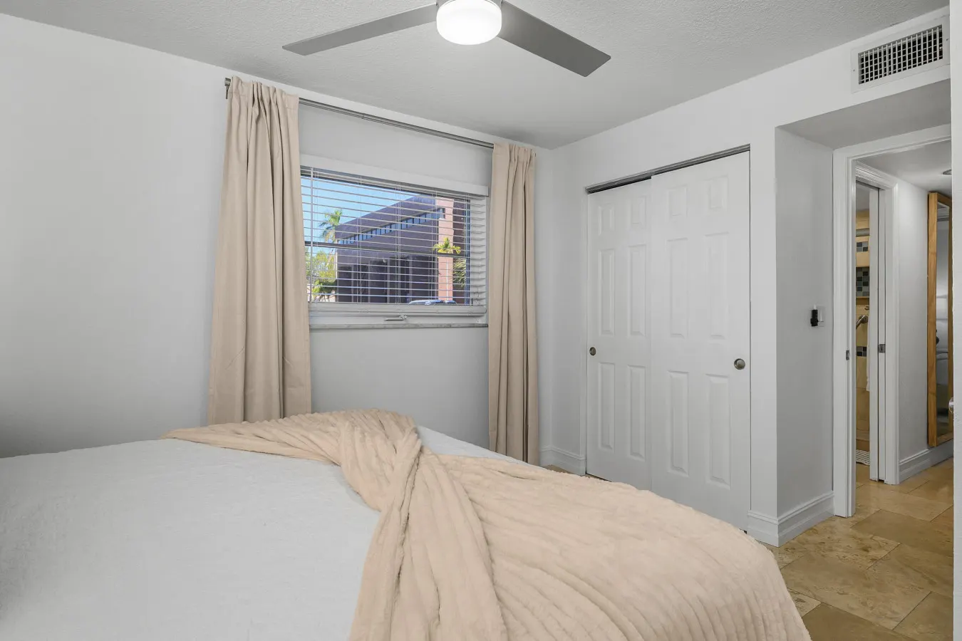 Oasis of Naples – Beach & Downtown Haven 6