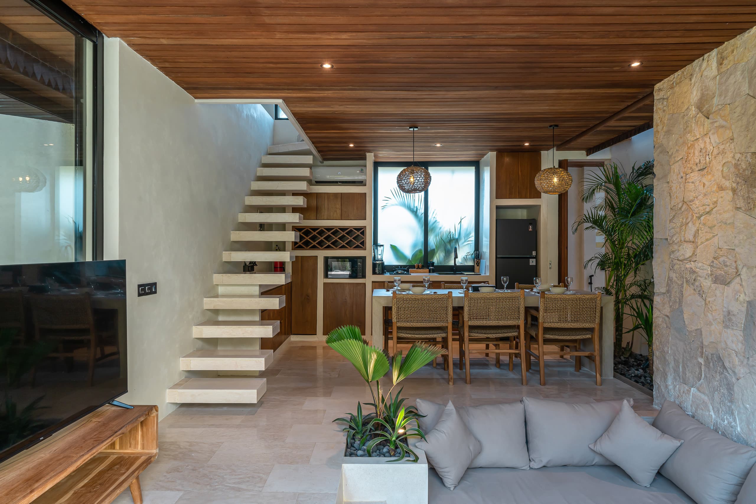 Villa Mūna-Tropical 1BR villa near Bingin Beaches! 12