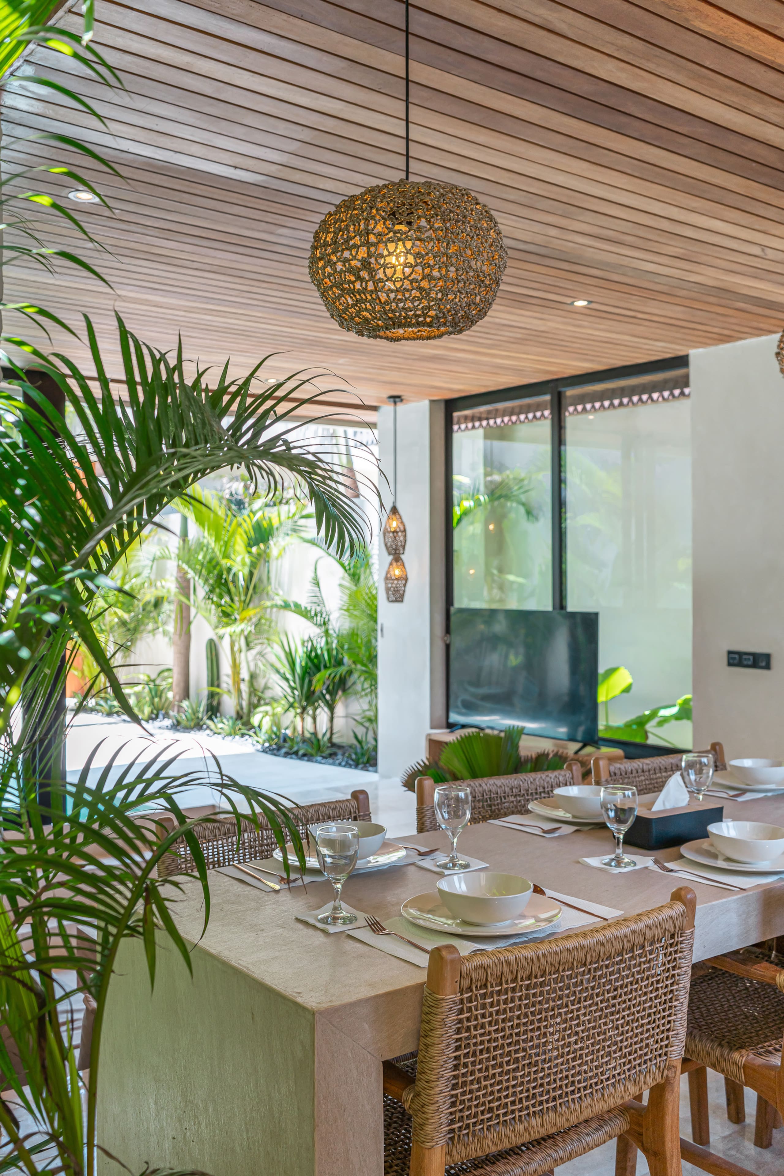 Villa Mūna-Tropical 1BR villa near Bingin Beaches! 22
