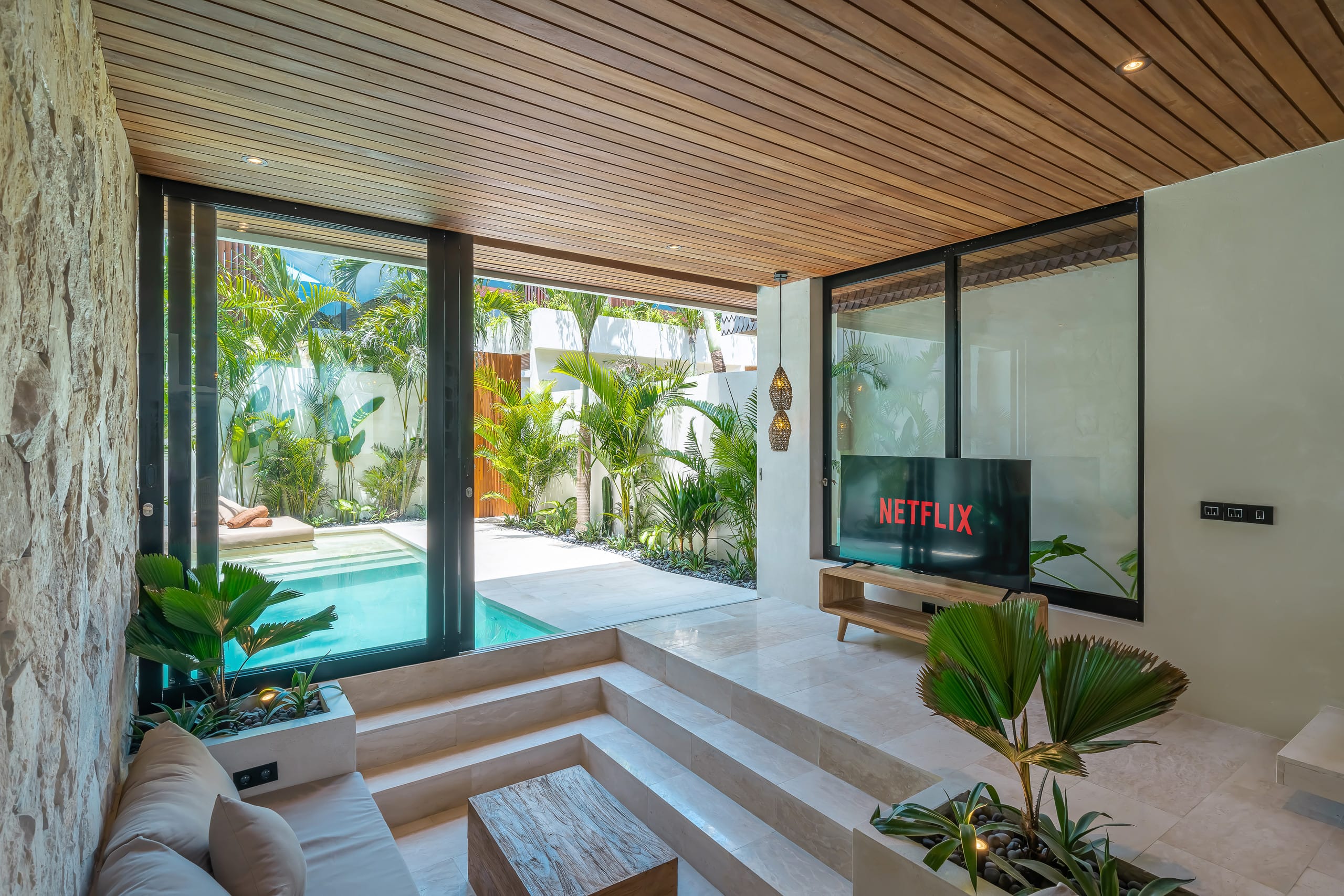 Villa Mūna-Tropical 1BR villa near Bingin Beaches! — photo 4