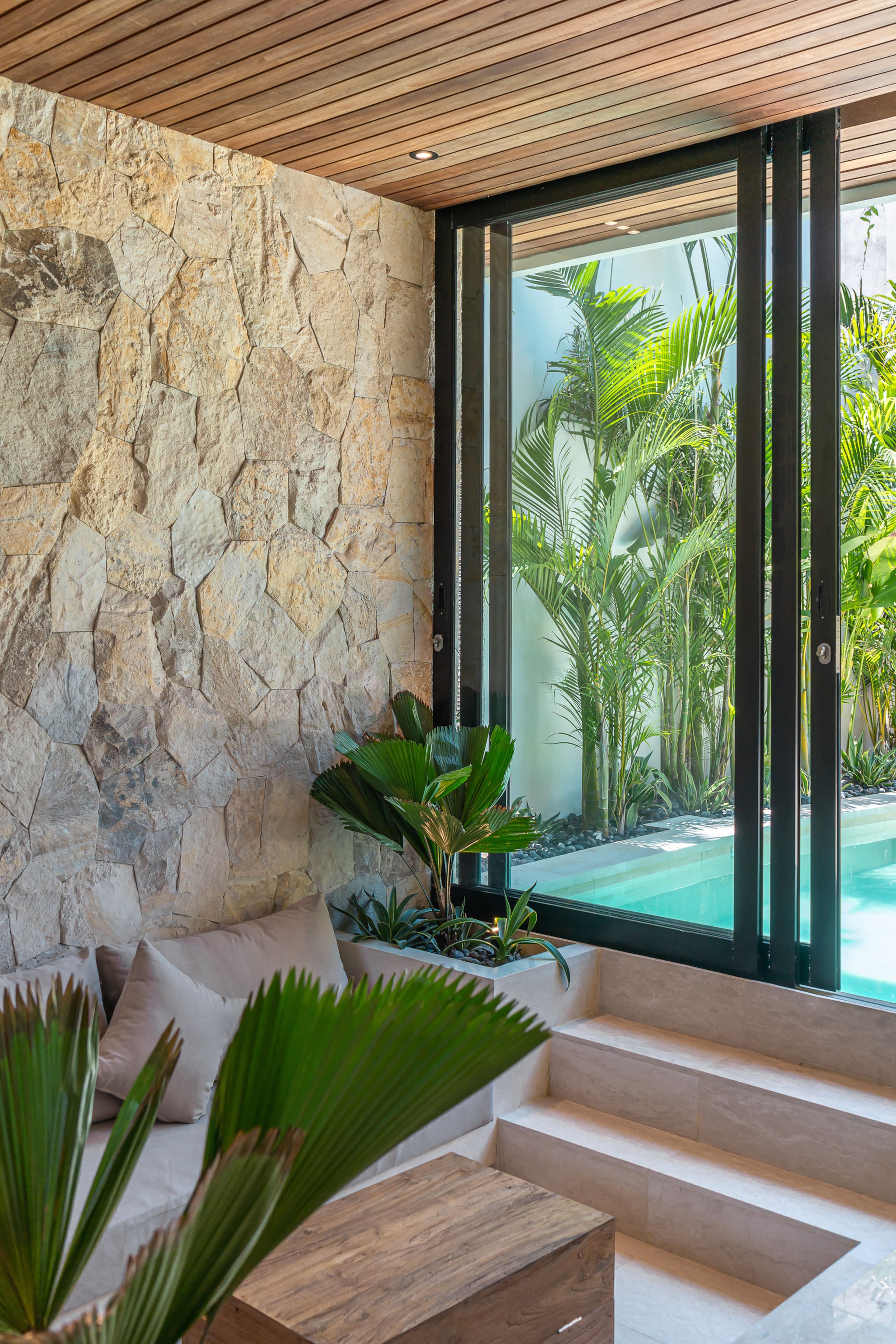 Villa Mūna-Tropical 1BR villa near Bingin Beaches! 10