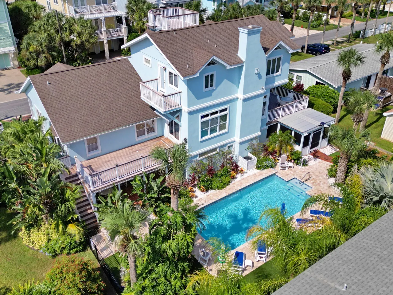 Beachside Magnificent Ocean View Family Estate Pool Home- Steps to the Beach - 7 F St 4