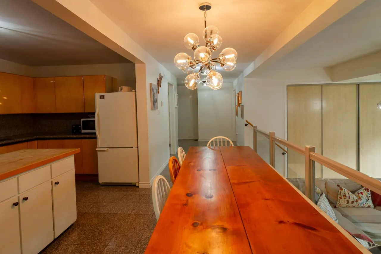 Vineyard Suite Water View Family Stay in Picton + Sunroom Family Friendly in Picton, PEC! 18