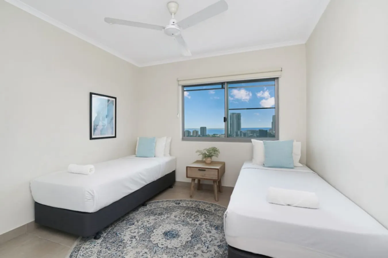 Zen Pinnacle 51 ~ private skyhome 3BR panoramic sunrise and sunset views, in Darwin City 8