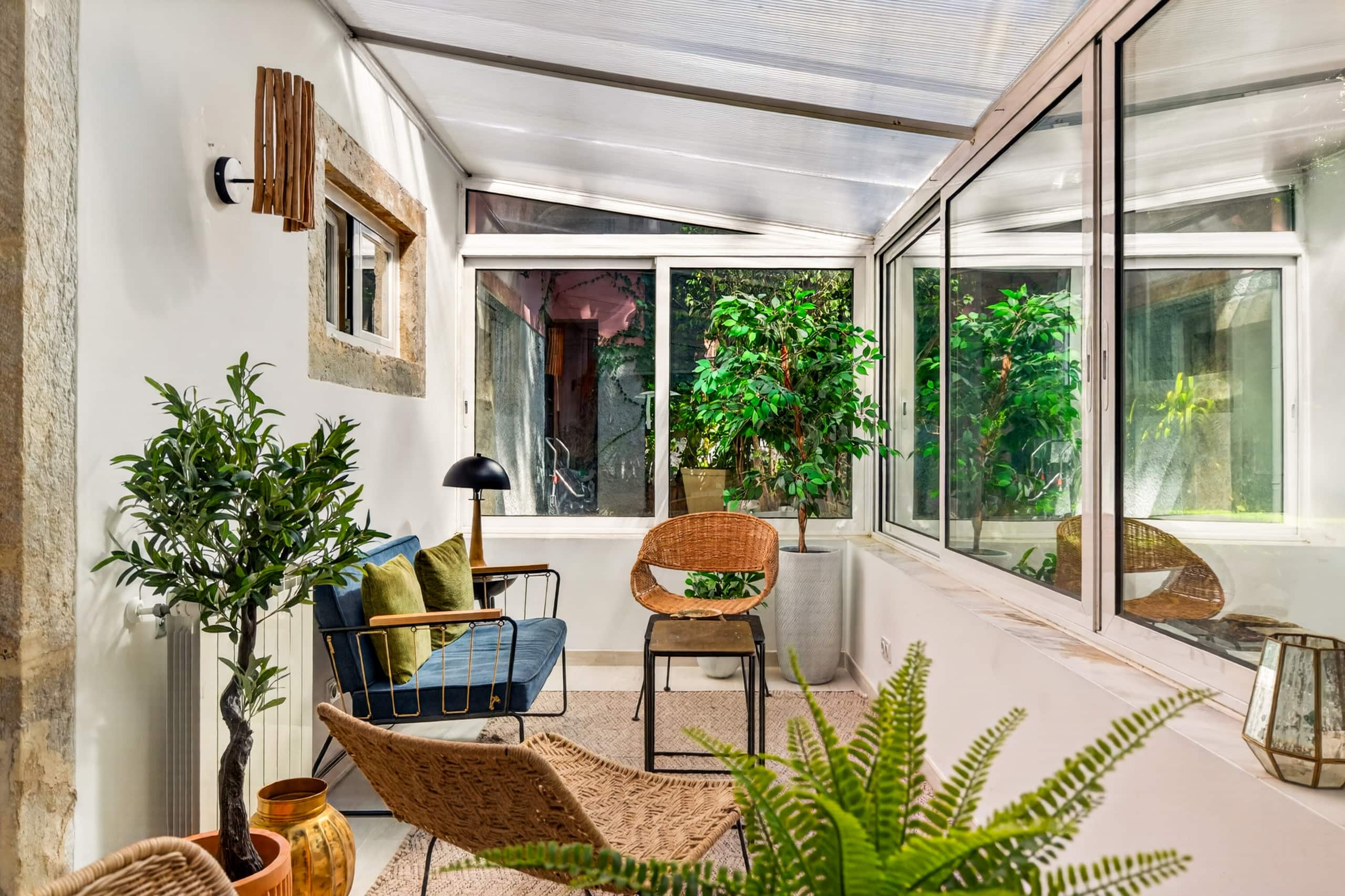1-bedroom pied-à-terre in chic Lapa 39