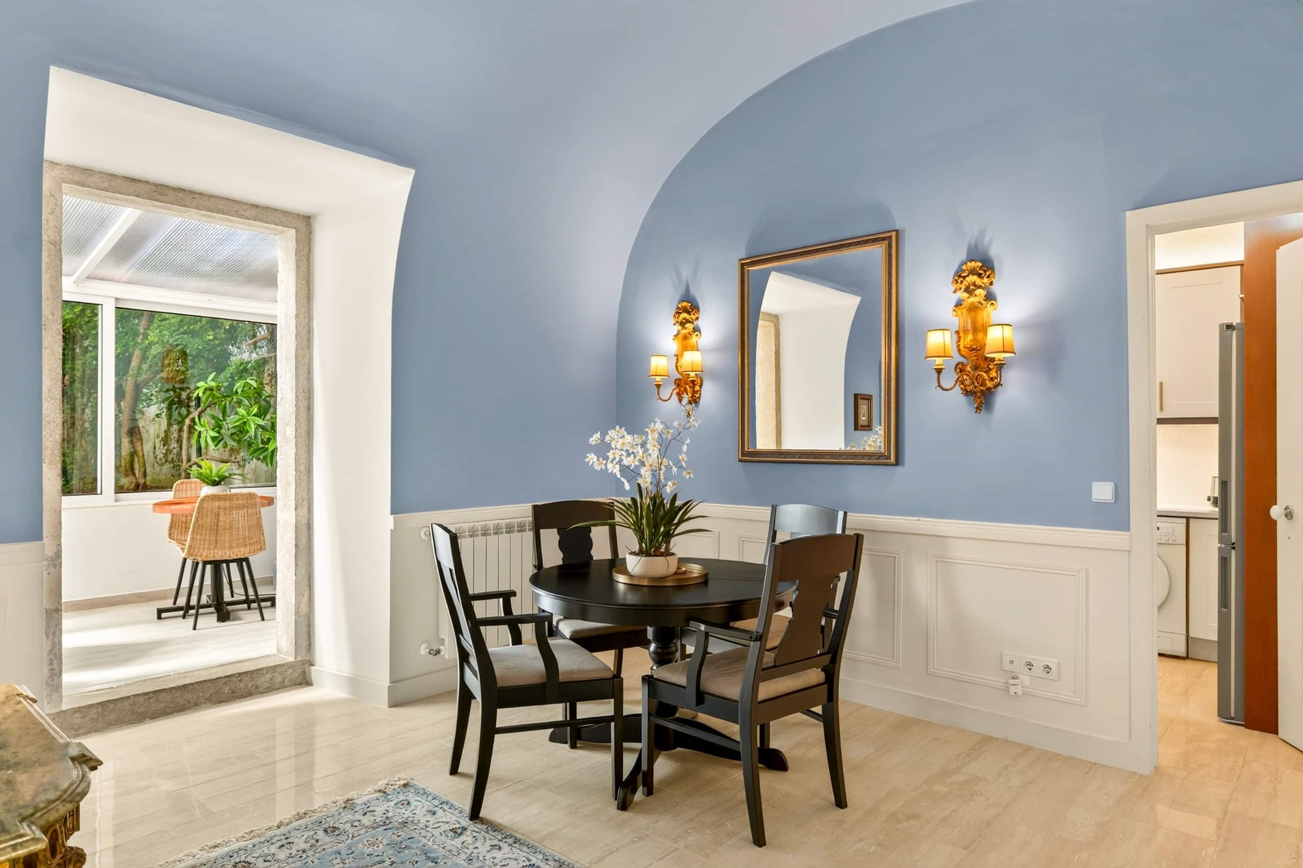 1-bedroom pied-à-terre in chic Lapa 19