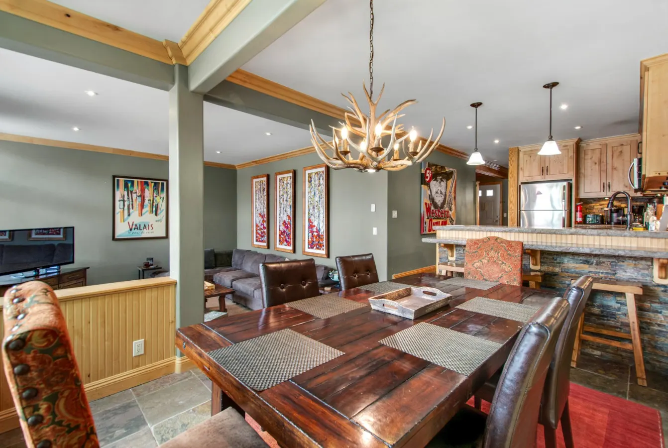 Mammoth Condo - BEST Located, Walk To Canyon Lodge